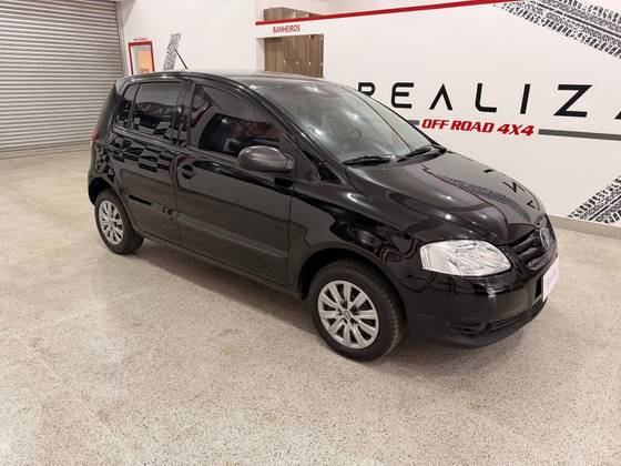 VOLKSWAGEN FOX 1.0 MI 8V FLEX 4P MANUAL VOLKSWAGEN FOX 1.0 MI 8V FLEX 4P MANUAL